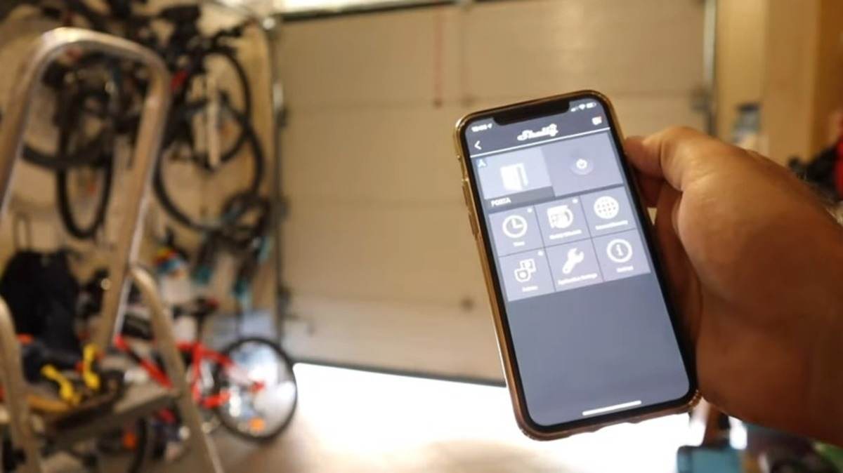 How to Open Any GARAGE Door with our Phone